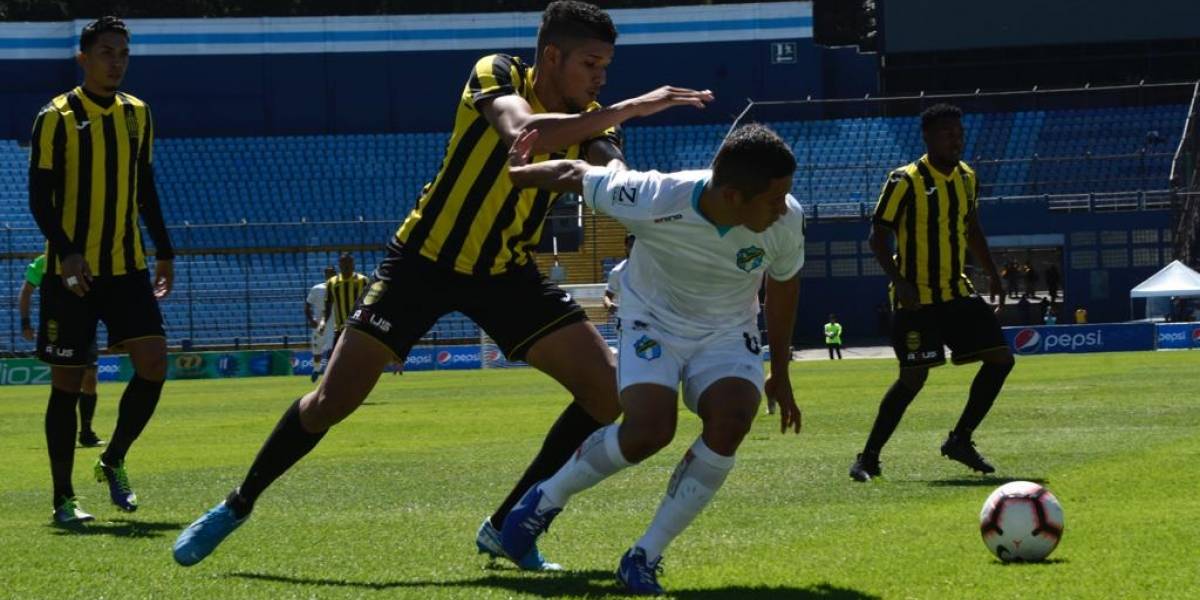 Real España clasifica a la final de la Copa Premier Imagen de Real España clasifica a la final de la Copa Premier