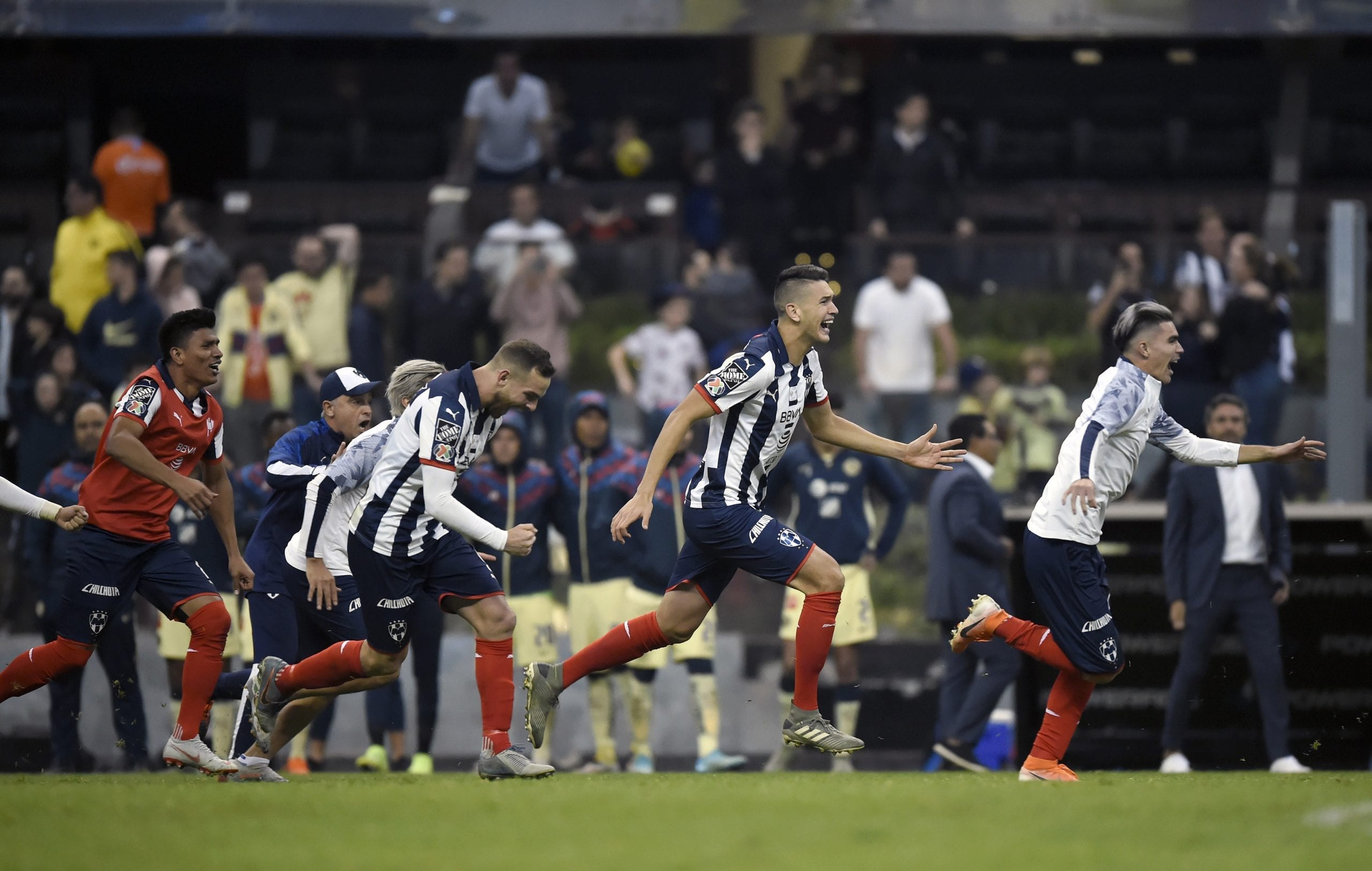 Imagen de Monterrey campeón de la Liga MX al vencer al América en penales