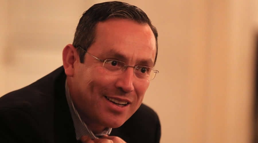 Conflicto entre Marlon Tábora y empresa privada por reforma en la ENEE Imagen de Conflicto entre Marlon Tábora y empresa privada por reforma en la ENEE