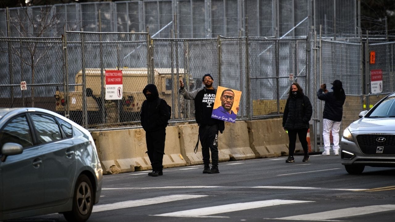Retoman juicio contra el expolicía Derek Chauvin, acusado por la muerte George Floyd Imagen de Retoman juicio contra el expolicía Derek Chauvin, acusado por la muerte George Floyd