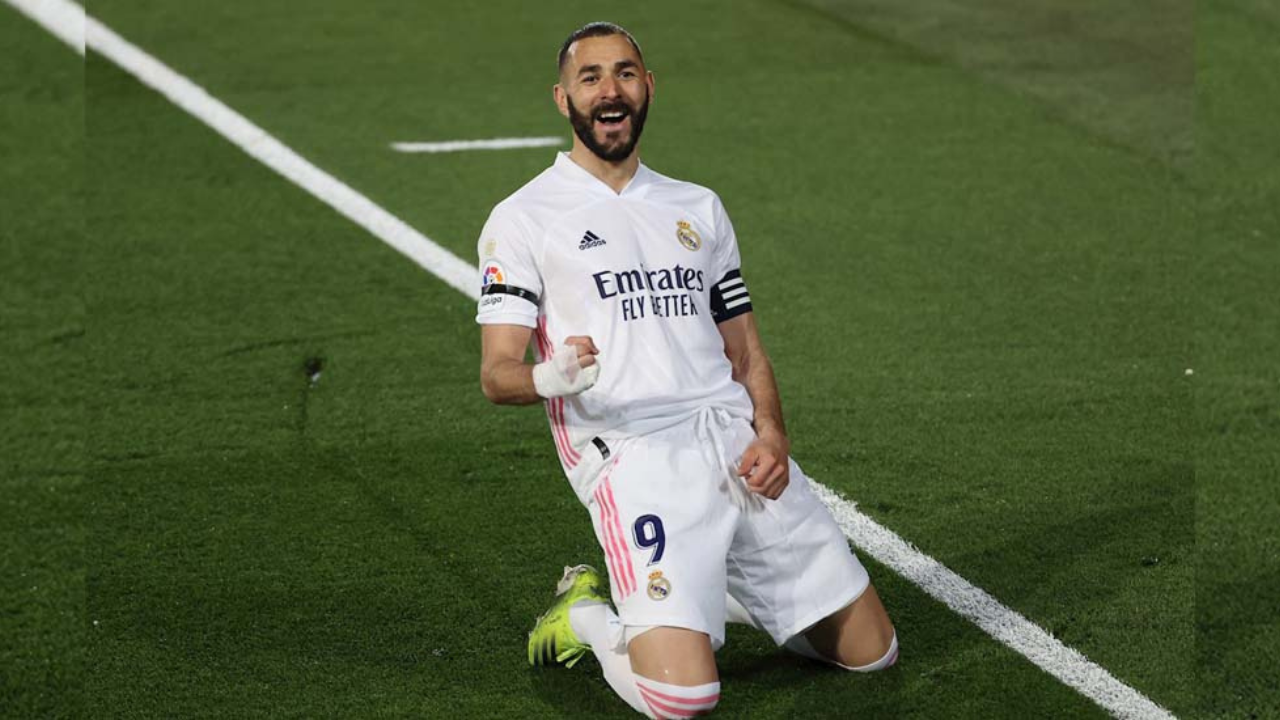 Real Madrid gana 2-1 al Barcelona y es líder de La Liga