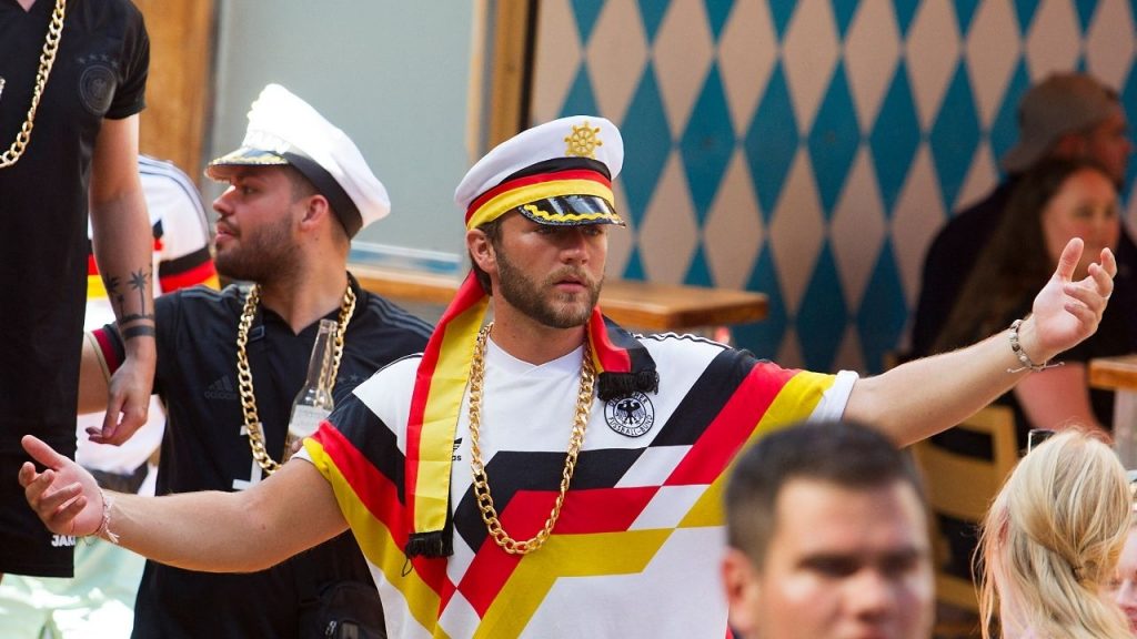 Este alemán se pregunta... ¿Por qué!, ¡Qué pasó? Foto: AFP