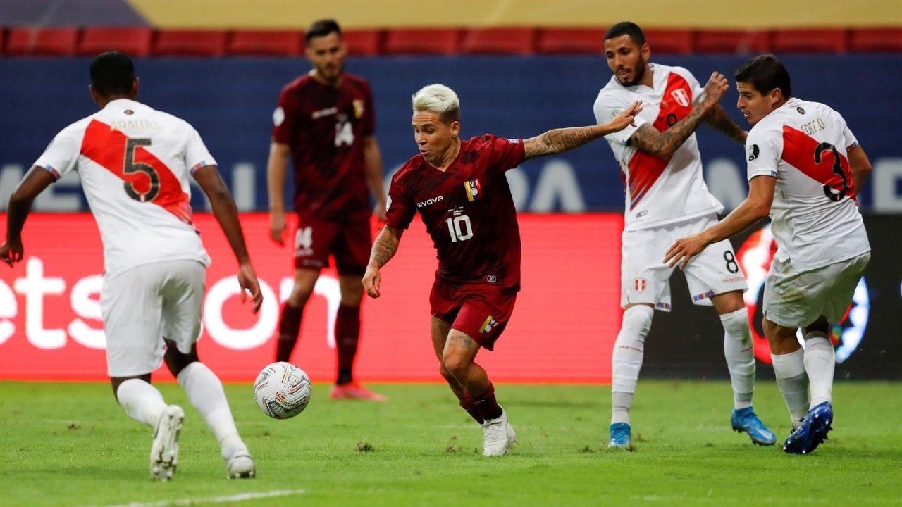 Imagen de Perú elimina a Venezuela y se mete segundo del grupo B de la Copa América