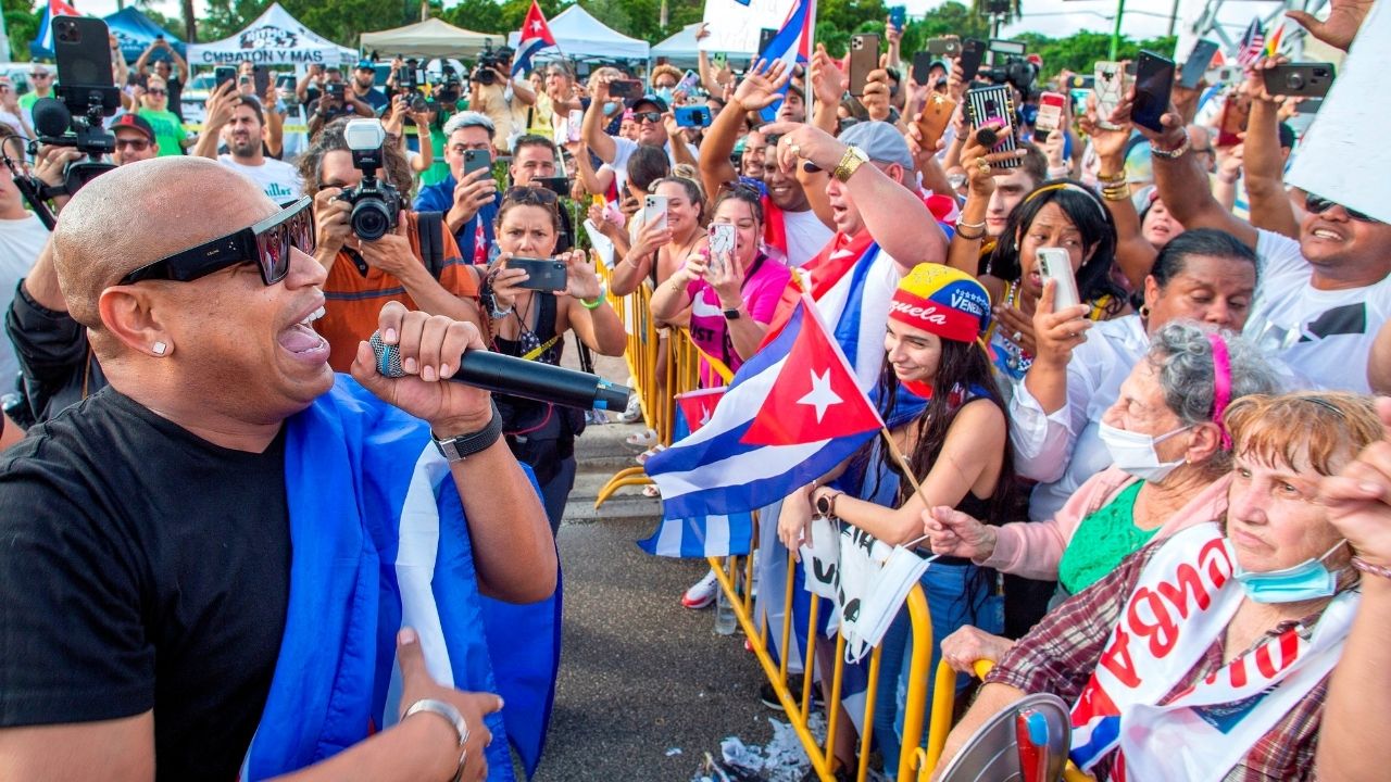Imagen de Concierto de artistas cubanos en Miami en apoyo de las protestas en Cuba