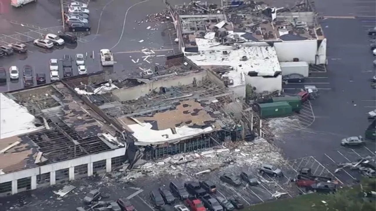 Imagen de Tornados que arrasaron Pensilvania fueron captados en video; se reportan al menos cinco heridos