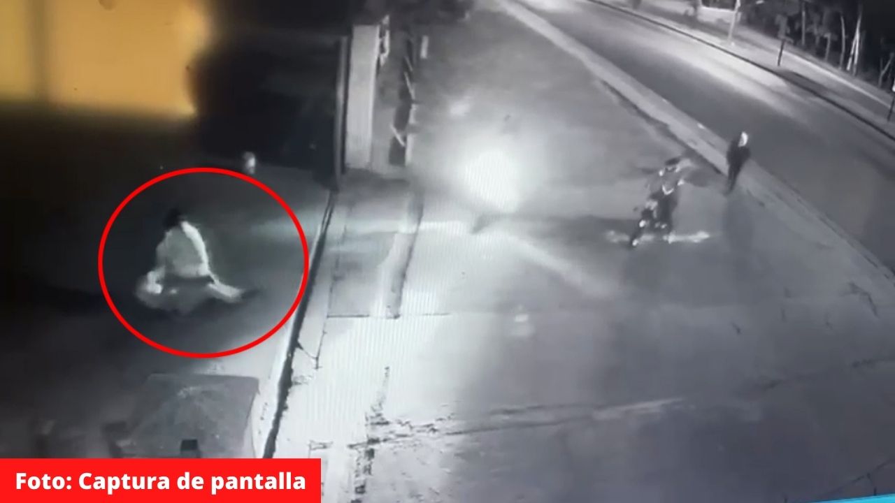 Imagen de Captan a delincuentes asaltando y dando brutal golpiza a joven en Tegucigalpa