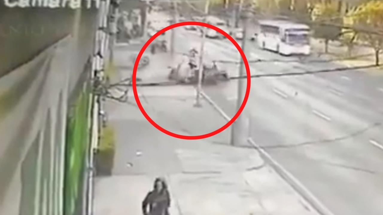 ¡Impactante! Conductor en estado de ebriedad atropella a 12 ciclistas ...