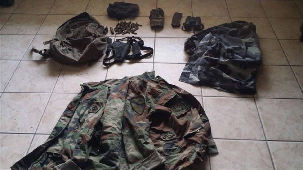 Honduras: Esta es la pena para civiles que sorprendan portando indumentaria militar Imagen de Honduras: Esta es la pena para civiles que sorprendan portando indumentaria militar