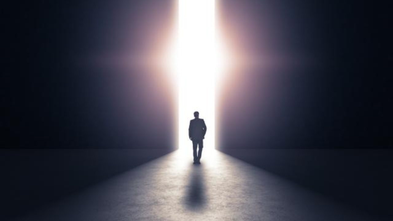 Imagen de ¡Interesante! Expertos revelan el enigma que hay después de la muerte, al pasar la 'luz al final del túnel'