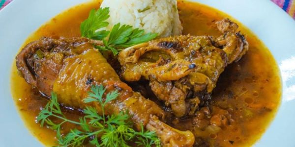 El gallo en chicha es una comida típica de Choluteca que es tradicional igualmente en otros países centroamericanos. Foto: Recetas de Honduras