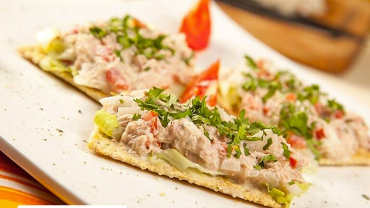 Imagen de ¿Cómo hacer atún con galletas saladas? Una receta fácil y rápida