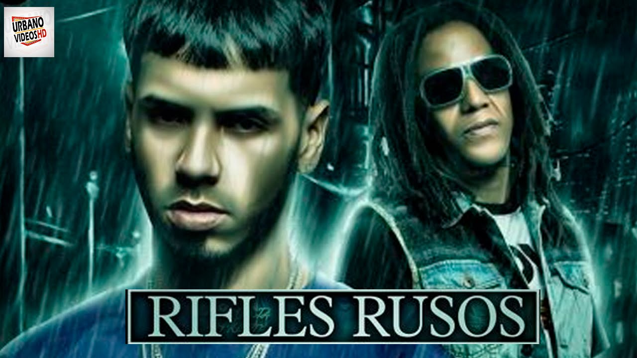Anuel AA junto con Tego Calderón para su colaboración en "Rifles Rusos". Foto: YouTube