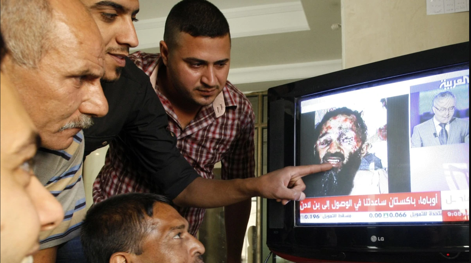Muerte de Osama Bin Laden en las noticias. Foto: Radio Free Europe