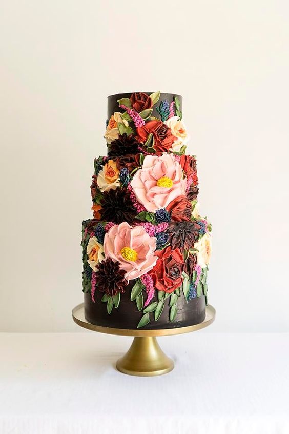 Las flores pueden ser artificiales, reales o hechas de buttercream. Foto: Pinterest