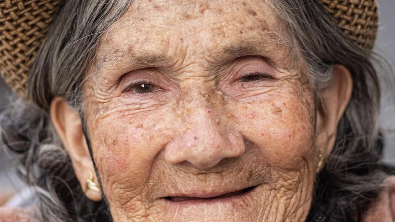 ¡Desgarrador! Su hija le robó e internó en psiquiátrico; historia de anciana de 72 años se viraliza en redes Imagen de ¡Desgarrador! Su hija le robó e internó en psiquiátrico; historia de anciana de 72 años se viraliza en redes