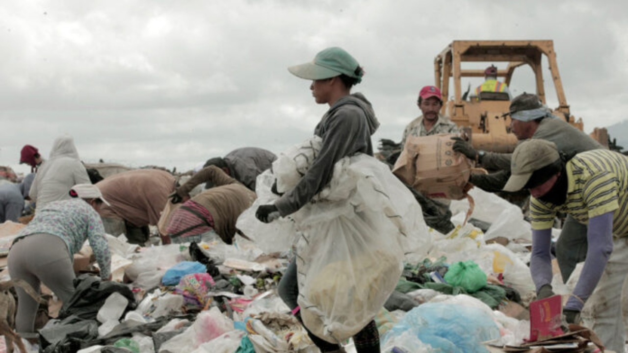 Cepal no prevé que la pobreza baje en 2023 en América Latina y el Caribe