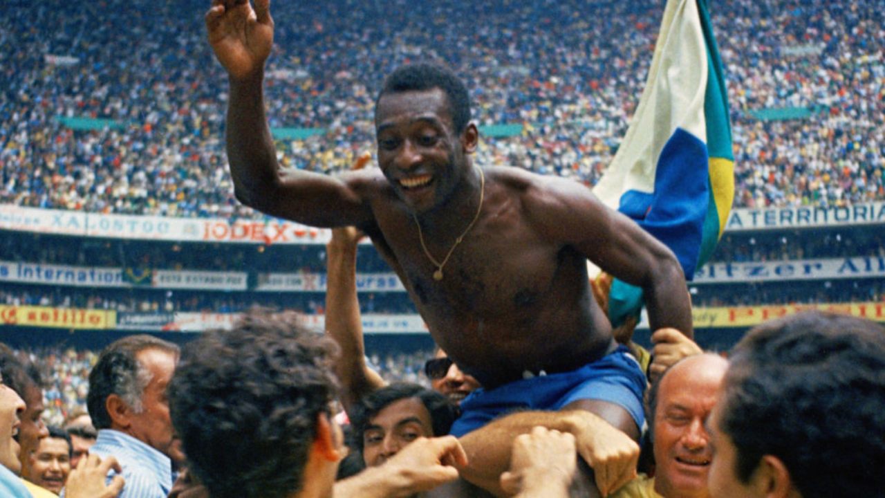 Imagen de Pelé historia, ¿Cómo fue la vida del brasileño y el mejor jugador del último siglo?