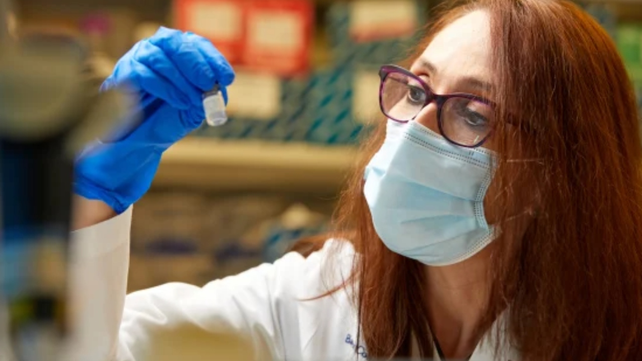 Imagen de Observatorio Covid-19 pide al Gobierno usar la vacuna desarrollada por la hondureña María Elena Bottazzi