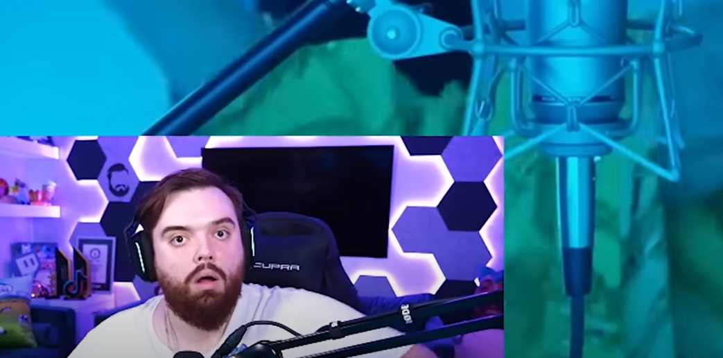 Ibai reaccionando a la línea de "Tiene nombre de persona buena, CLARAmente es igualita que tú". Foto: YouTube