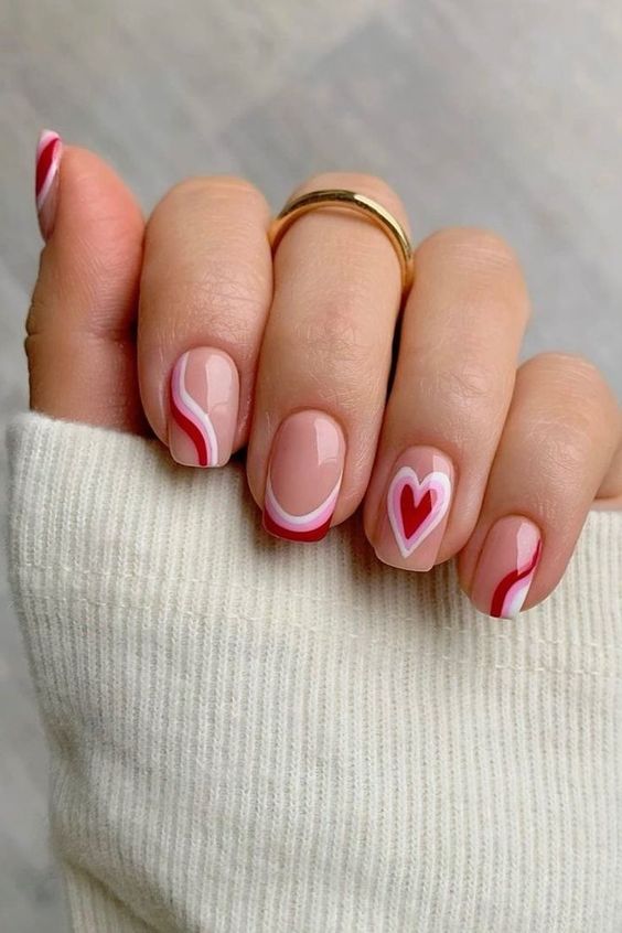Diseño de uñas de San Valentín. Foto: Pinterest