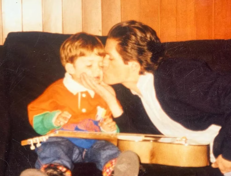 Maximiliano Camacho junto a su padre. Foto: Infobae