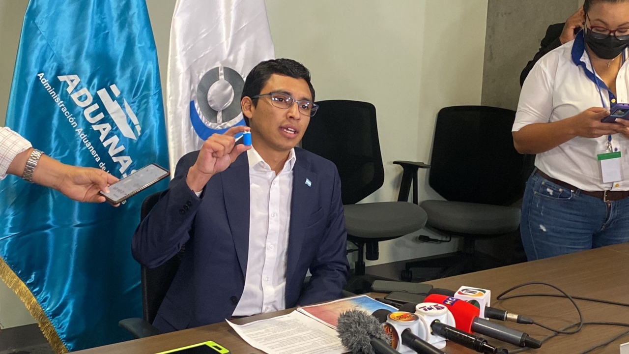 Imagen de Aduanas acusa al Cohep de beneficiarse con sellos de seguridad de contenedores