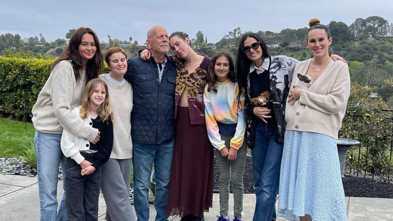 Imagen de Bruce Willis celebra su cumpleaños junto a Demi Moore