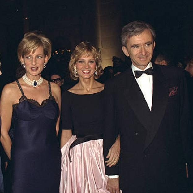 La Princesa Diana, Hélène Mercier- Arnault y Bernard Arnault. Foto: Mujer Hoy