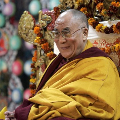 En sus más de 70 años como Dalái Lama, Tenzin Gyatso ha realizado distintas funciones para promover la paz. Foto: Reuters