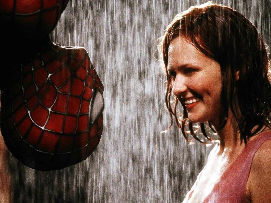 Antes de ser novios, Spiderman salvó a Mary Jane. Foto: Atomix