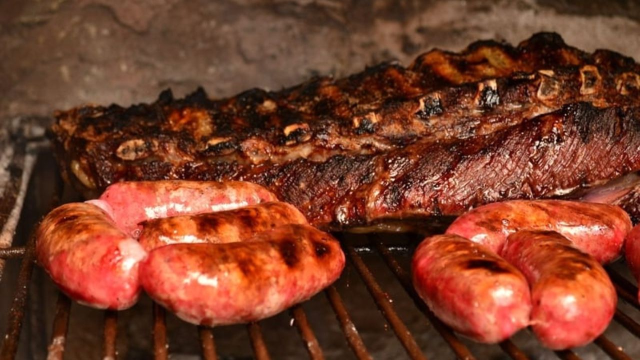 El asado es considerado como el "plato estrella" de la gastronomía argentina. Foto: Puerto La Boca
