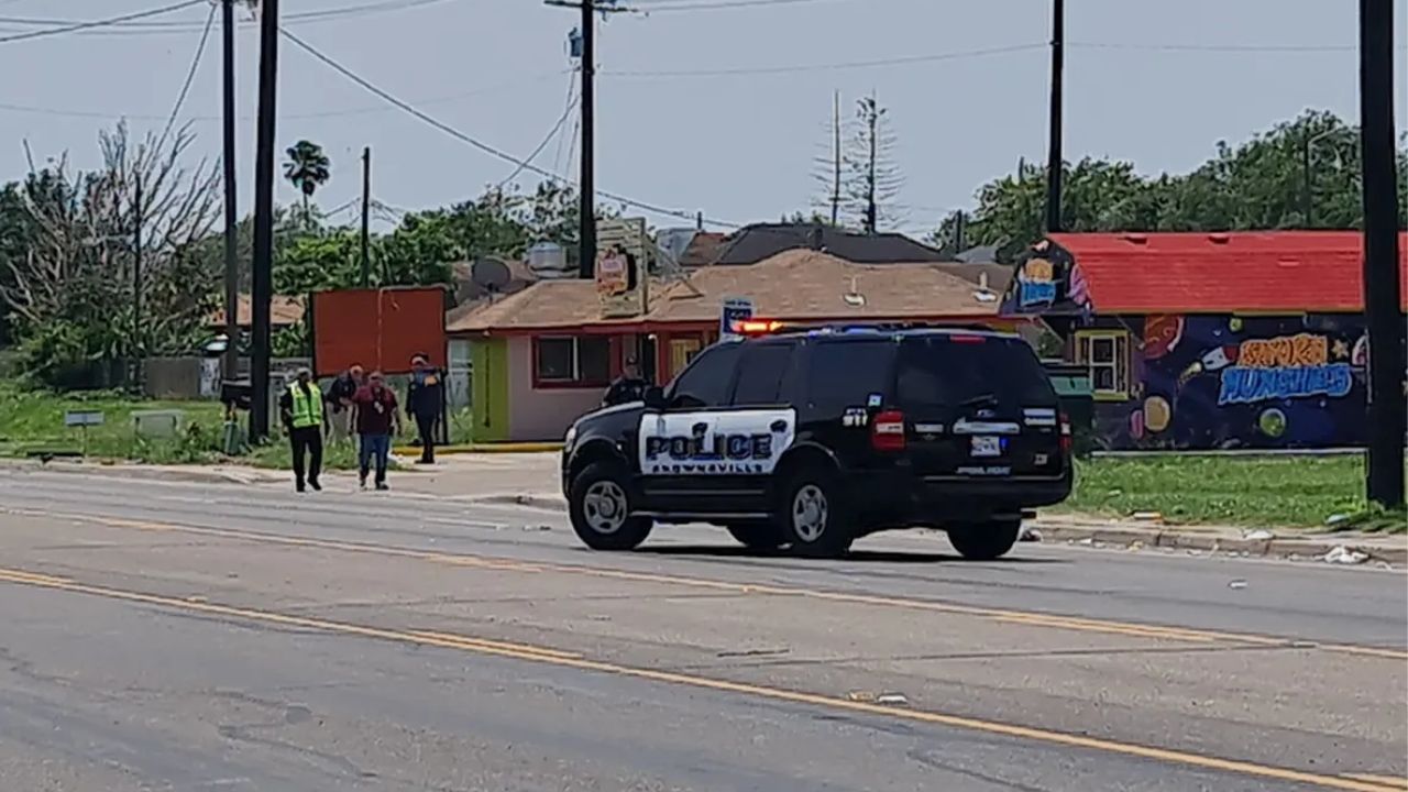 Siete personas mueren en Texas atropelladas frente a un centro de migrantes Imagen de Siete personas mueren en Texas atropelladas frente a un centro de migrantes