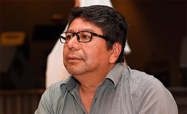César Indiano, escritor multifacético hondureño, ha dejado una marca en el mundo literario y teatral con su talento y dedicación. Foto: Honduras