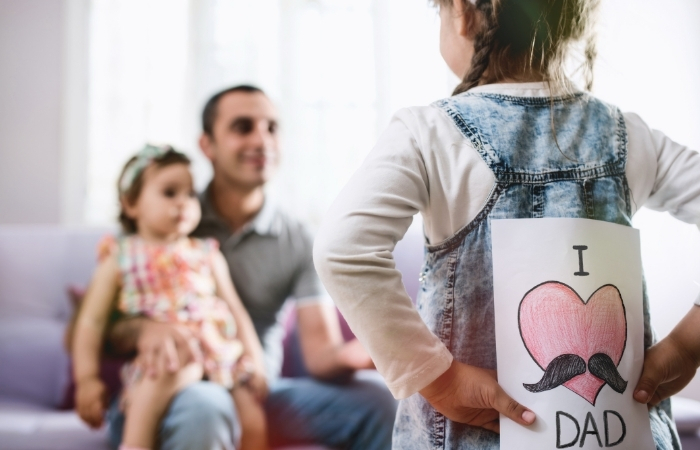 En el Día del Padre, muchas personas aprovechan para llenar de amor a sus figuras paternas. Foto: Sapos y Princesas