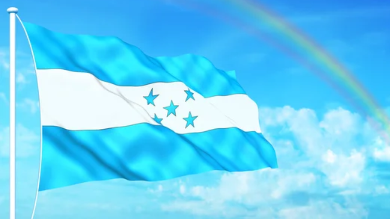 Imagen de Bandera de Honduras, origen y significado de este símbolo patrio
