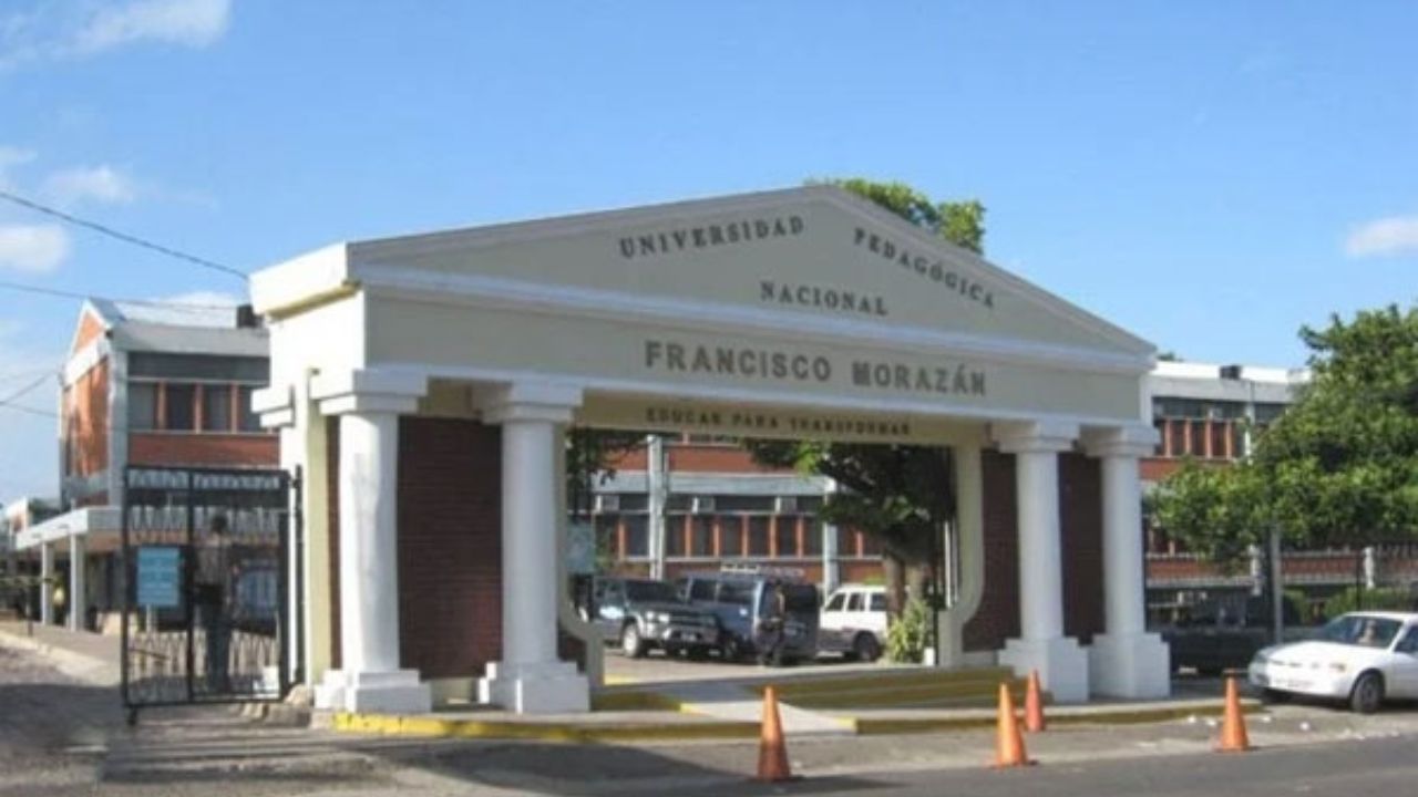 Imagen de ¿Estás listo para dar el próximo paso en tu educación? Descubre lo que la Universidad Pedagógica de Honduras puede ofrecerte