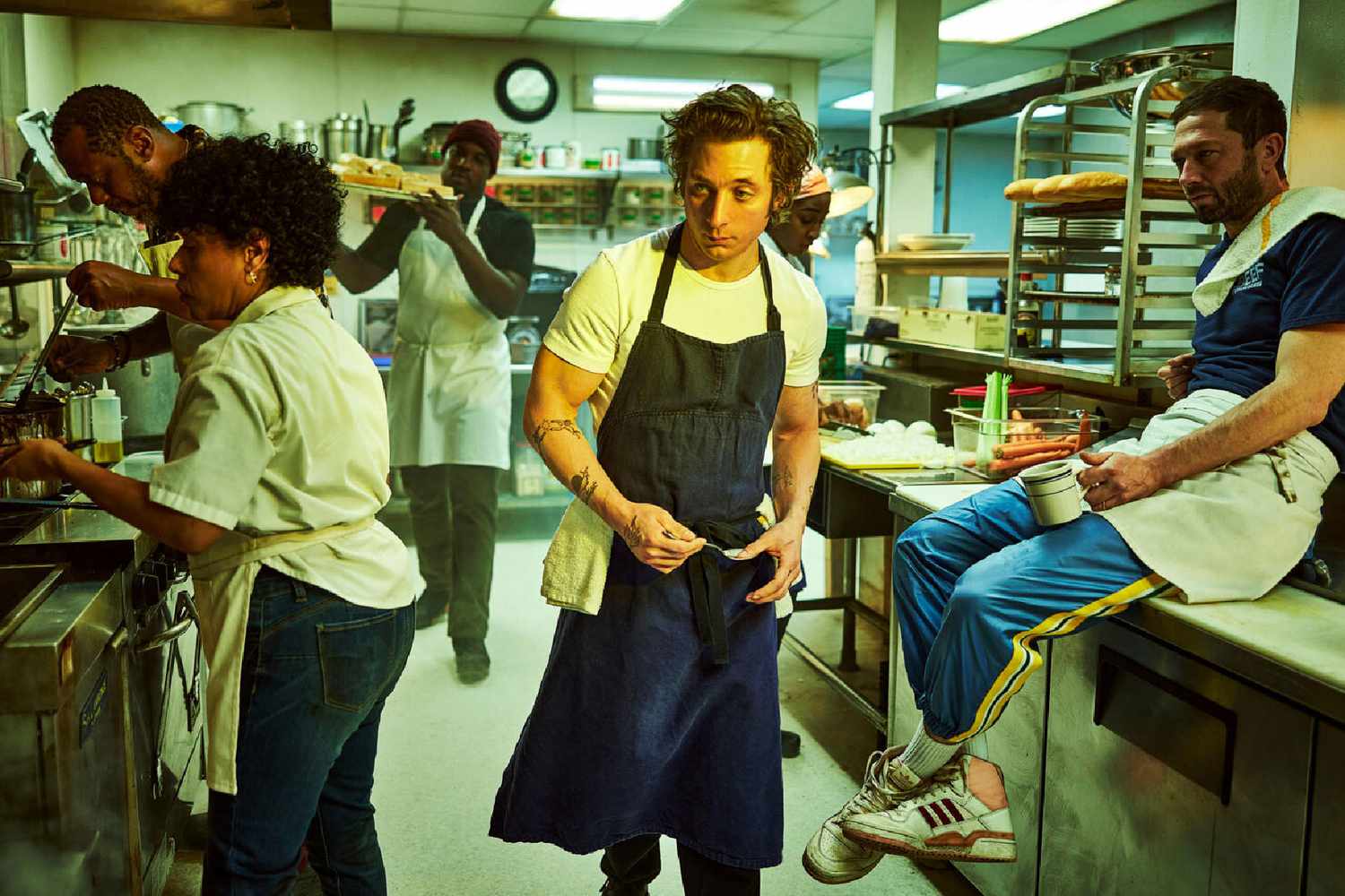 The Bear es una serie que retrata la ansiedad en las cocinas. Foto: Food&Wine