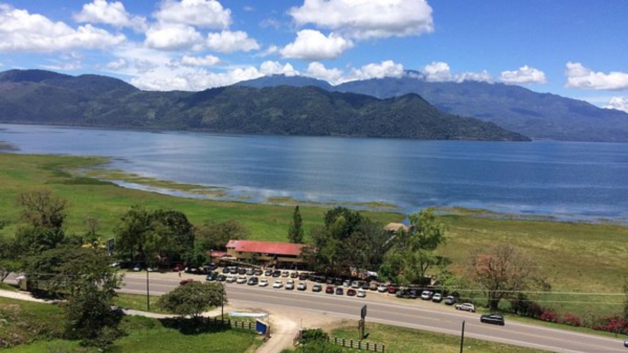 Imagen de Lugares turísticos en el lago de Yojoa, Honduras, conoce las opciones