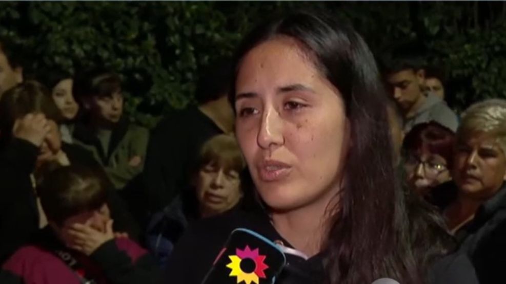 Sol Flores, hija mayor de Huguito Flores EL Super, cantante de cumbia que murió. Foto; redes sociales.