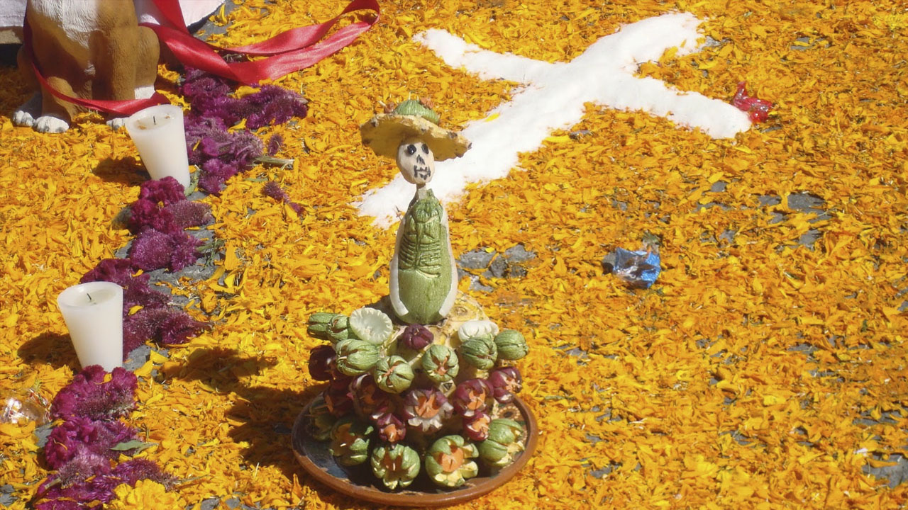 Imagen de ¿Qué significa la sal en el altar de muertos?, significado de este elemento de la ofrenda