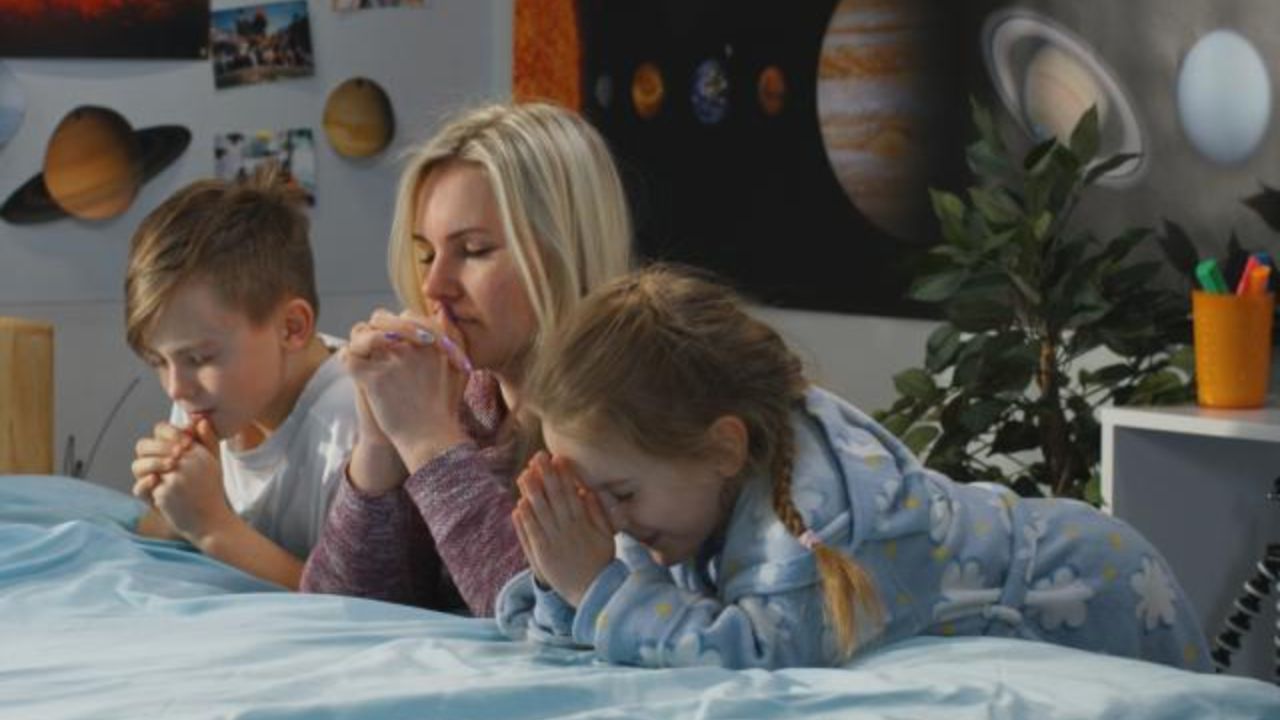 Imagen de Oración de la noche para dar gracias a Dios y dormir tranquilamente ¿Cómo es?