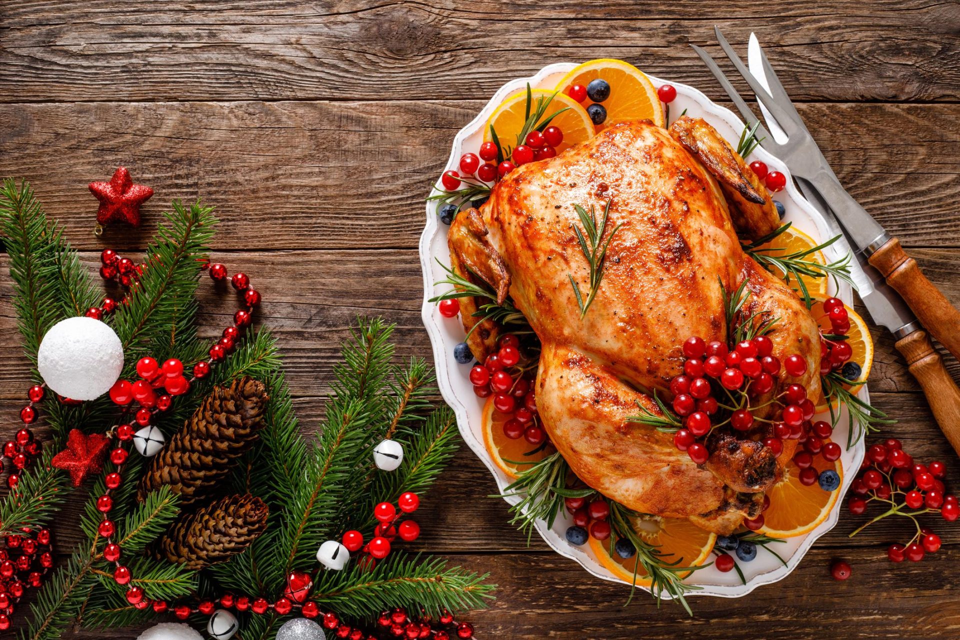 Pollo relleno navideño, receta indicada para noche buena.
