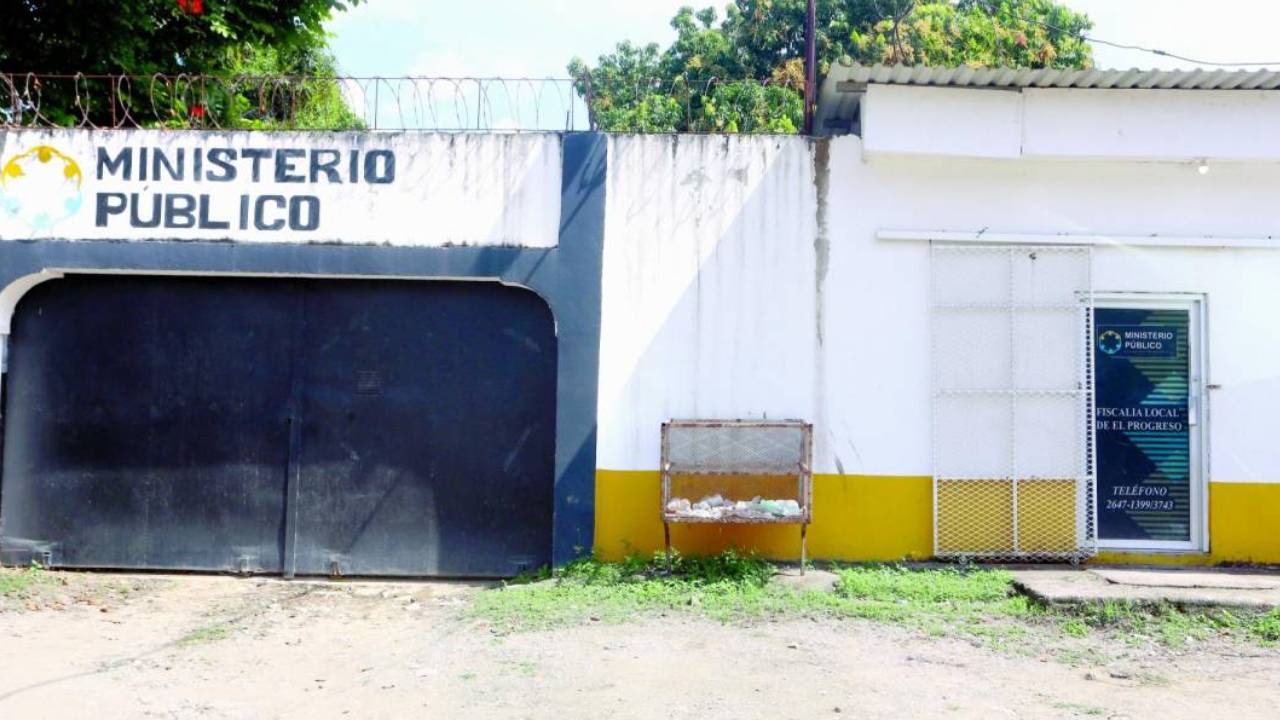 Imagen de Investigan desaparición de armas del almacén de evidencias del MP