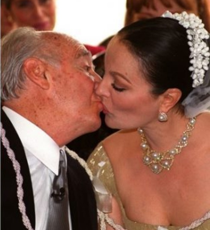 La pareja decidió casarse por la iglesia en el año 2000  foto: Cortesía