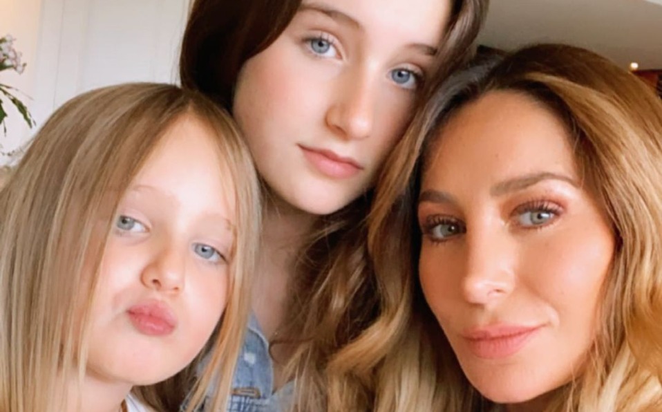 La actriz tiene dos hijas con su ex pareja Gabriel Soto. Foto; Chic Magazine