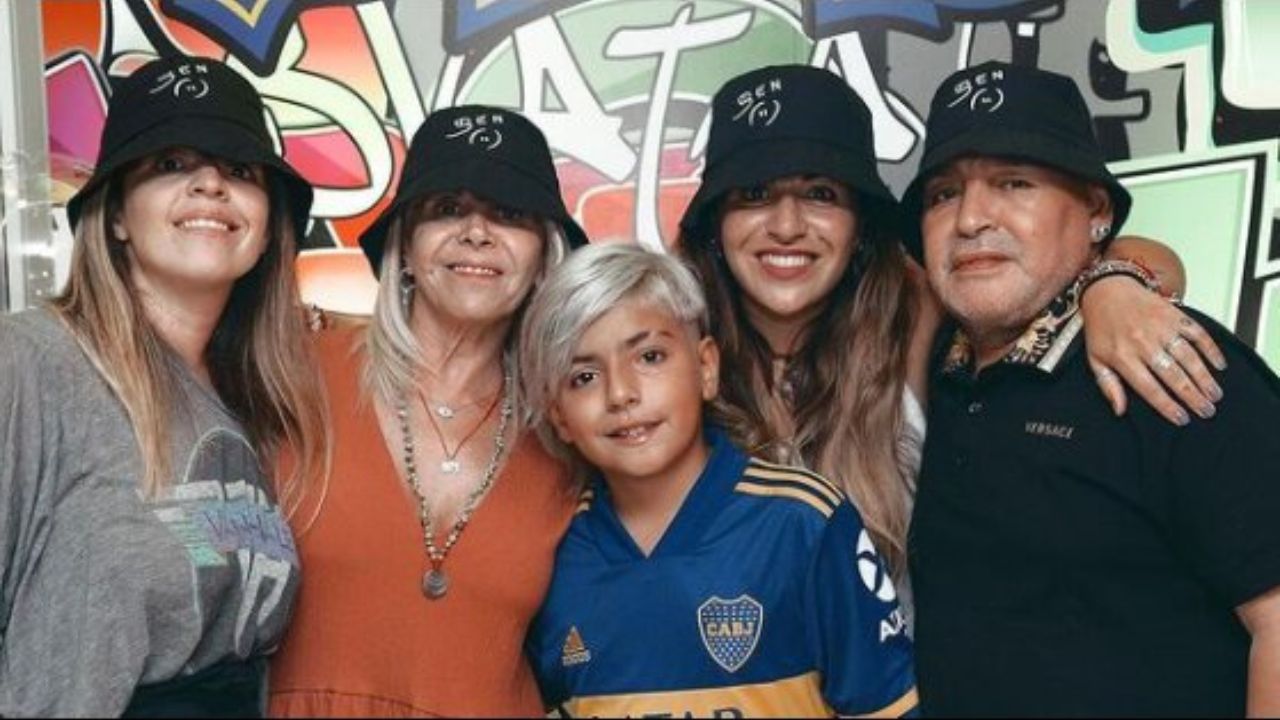 Imagen de ¿Quiénes son los hijos de Diego Maradona?, ¿cuántos hijos tuvo la estrella del fútbol argentino?