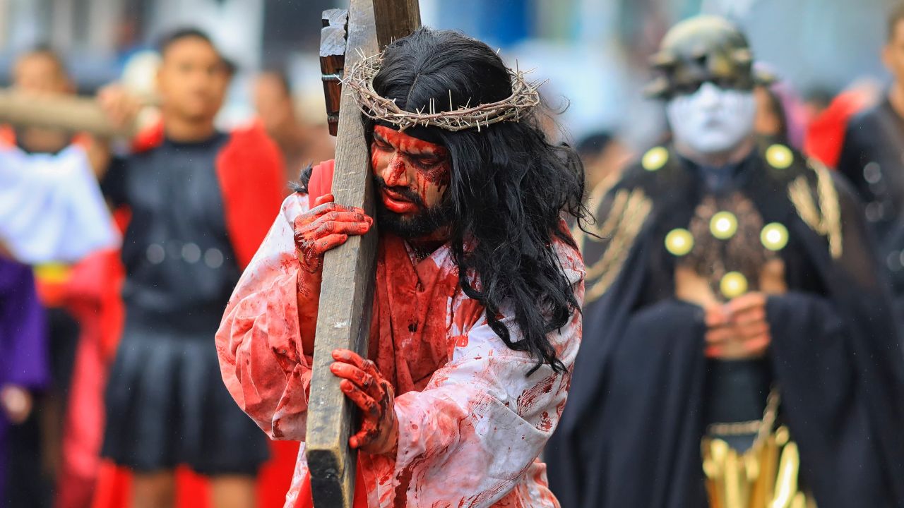 Iglesia católica de Honduras pide erradicar 'la indiferencia' en el viacrucis de Jesús Imagen de Iglesia católica de Honduras pide erradicar 'la indiferencia' en el viacrucis de Jesús