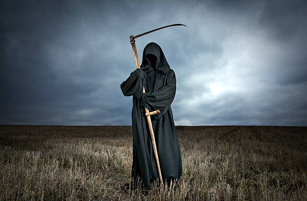 La hoz sirve para poder cortar el alma de las personas. Foto: Salkedus