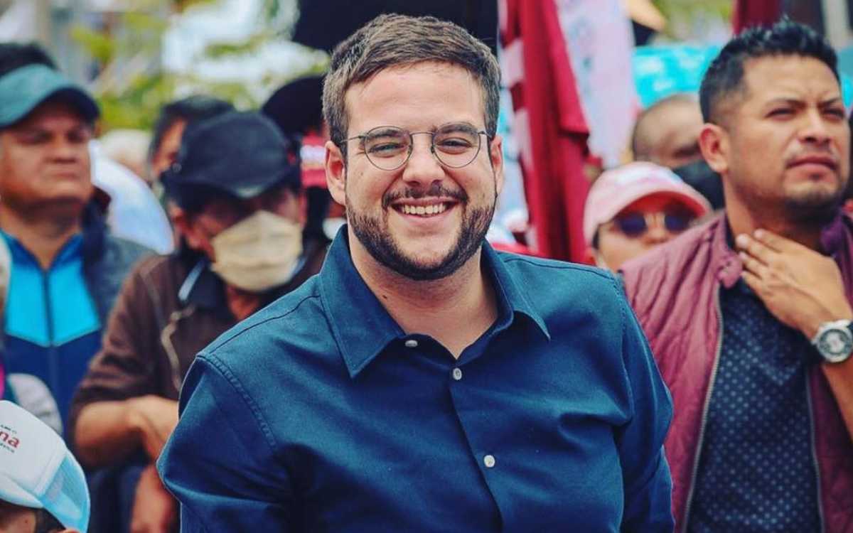 Abraham Mendieta forma parte de la coalición política de Morena.  Foto: Aristegui Noticias