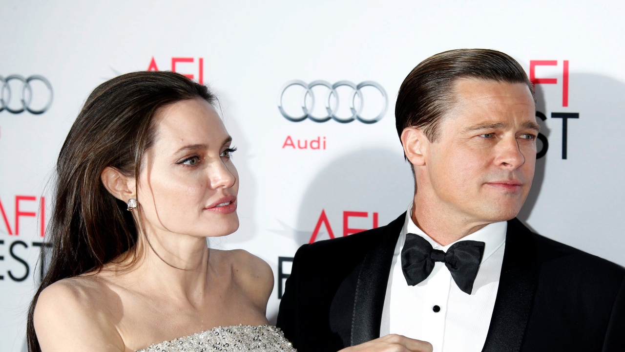 Angelina Jolie demanda a Brad Pitt por maltrato físico Imagen de Angelina Jolie demanda a Brad Pitt por maltrato físico
